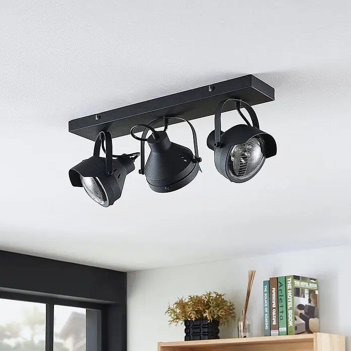 Lindby Deckenstrahler Henega - L x B x H: 52 x 15 x 21,5 cm, schwarz, schwarz, GU10 - Mattschwarzer Deckenstrahler aus Metall mit drei verstellbaren Köpfen.