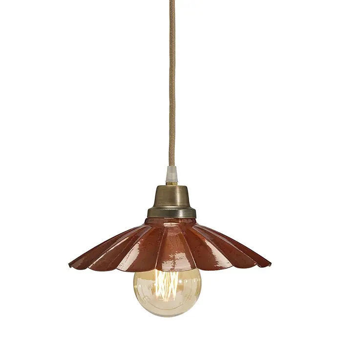 PR Home Pendelleuchte Ester - 25 W, E27 - Vintage Pendelleuchte mit geripptem, rotbraunem Schirm, sichtbarer Glühbirne und geflochtenem Kabel.
