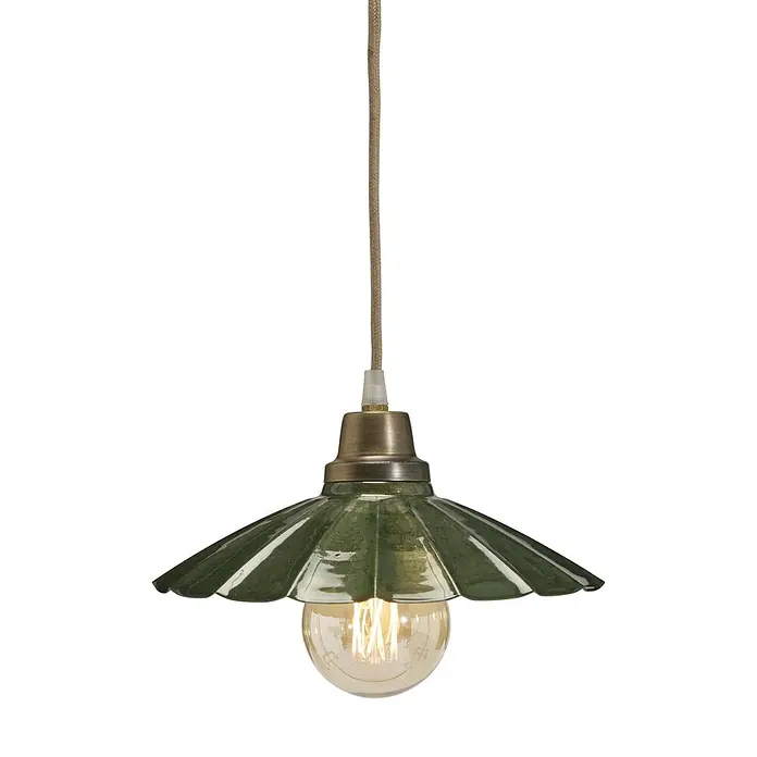 PR Home Pendelleuchte Ester - 25 W, E27 - Grüne geriffelte Pendelleuchte mit freiliegender Glühbirne und geflochtener Schnur.