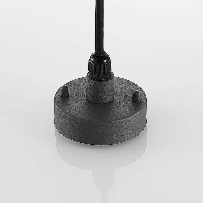 Lindby Außenwand- & Deckenleuchte Filimon - schwarz, schwarz, IP44 - Strukturierte, dunkelgraue runde Deckenrosette mit schwarzem Kabelanschluss.