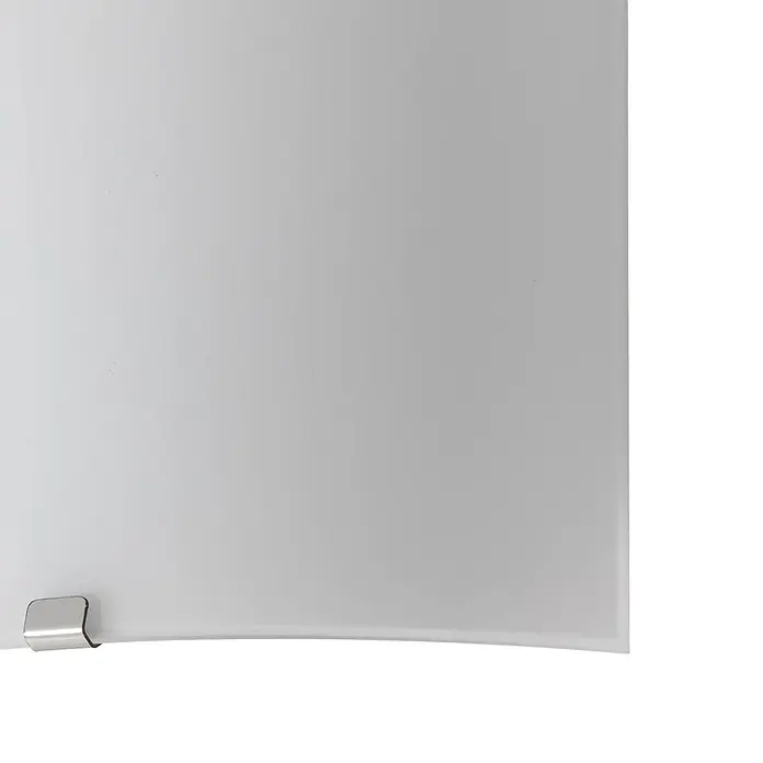 Lindby Wandleuchte Phil - weiß / opal, E27 - Gekrümmte mattierte Glaslamellenplatte mit silberfarbenem Metallclip.