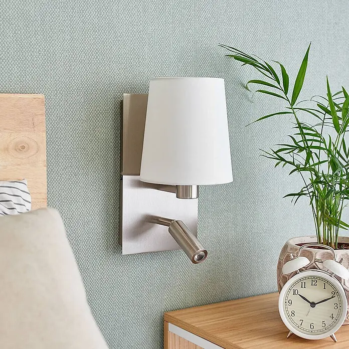 Lindby Wandleuchte Aiden - L x B x H: 17,6 x 14 x 30,8 cm, alu / grau / zink, weiß / opal, E14 - Wandleuchte aus gebürstetem Metall mit weißem Stoffschirm und verstellbarem LED-Lesespot, ideal fürs Bett.
