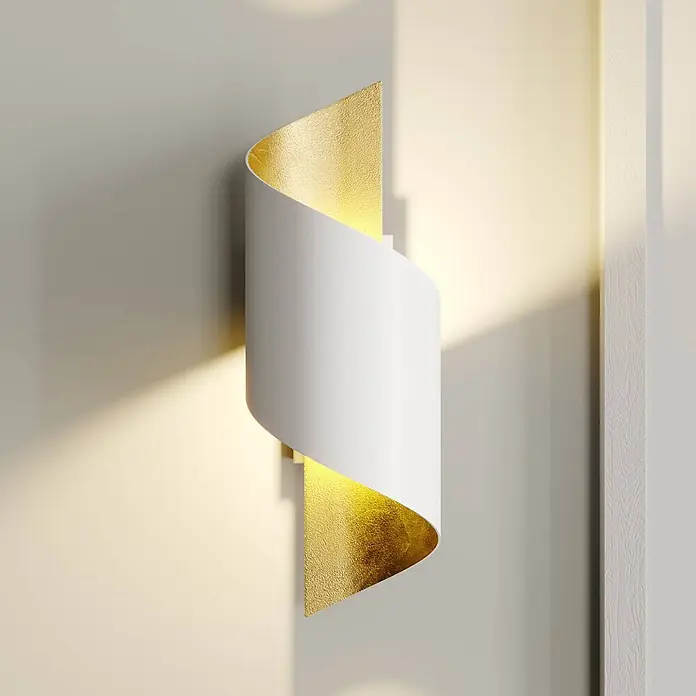 Lindby Wandleuchte Desirio - L x B x H: 10,5 x 8 x 24 cm, weiß / opal, G9 - Weiße Spirallampe mit goldener Textur innen, wirft warmes Auf- und Ablicht an die Wand.