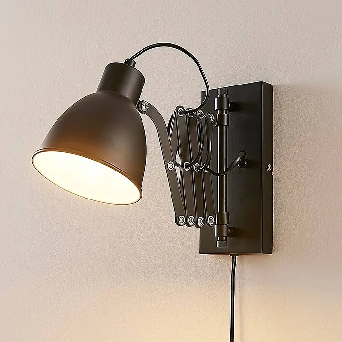 Lindby Wandleuchte Merle - schwarz, schwarz, E14 - Beleuchtete schwarze Metall-Wandleuchte mit verstellbarem Scherenarm.