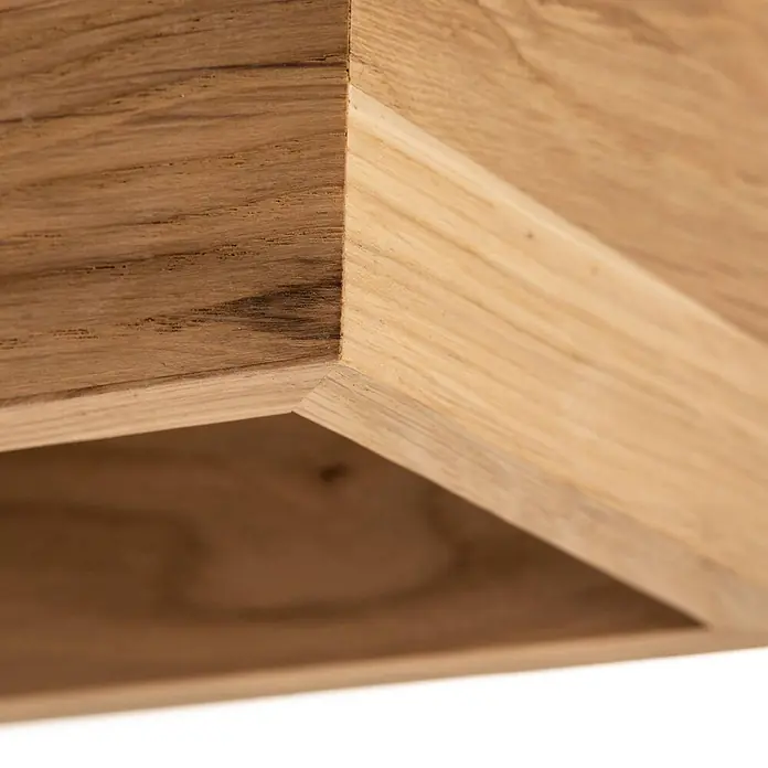 Envostar Wandleuchte Kubiko - L x B x H: 14 x 33 x 11 cm, Holz hell, Holz hell, G9 - Nahaufnahme eines Ecks aus hellem Naturholz mit Holzmaserung und Gehrungsschnitt.