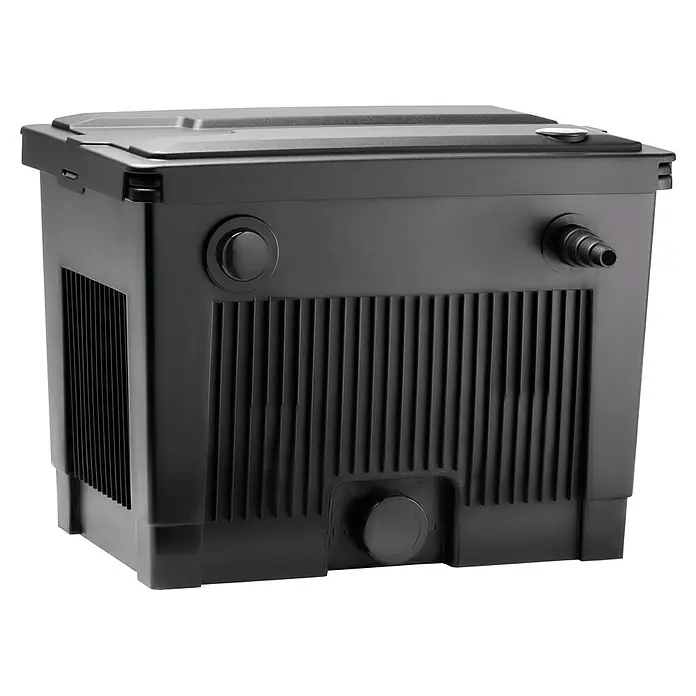 Pontec MultiClear Durchlauffilter MultiClear - 20.000 l - Schwarzer quadratischer Teichfilter mit gerippten Seiten, Deckel, Anschlussstutzen und Ablassschraube.