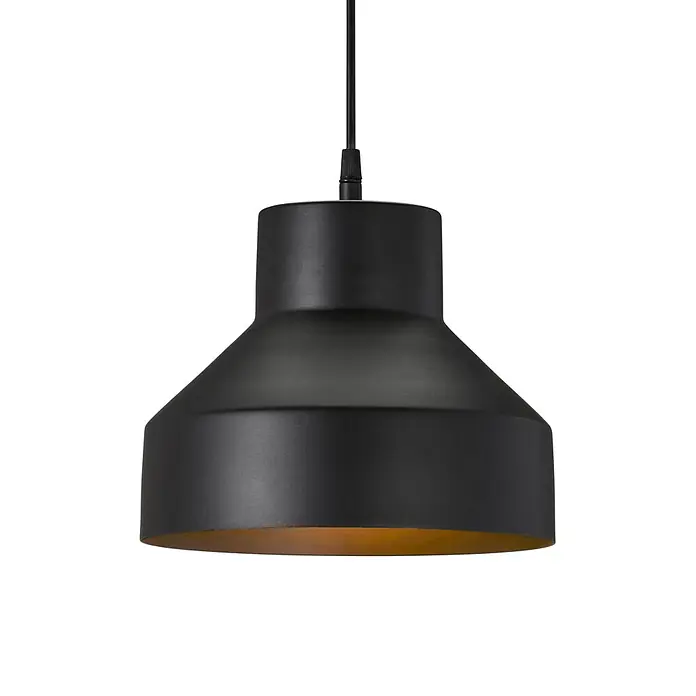 PR Home Pendelleuchte Solo - 25 W, E27 - Schwarze Pendelleuchte aus Metall mit goldener Innenseite, an einem Kabel hängend.