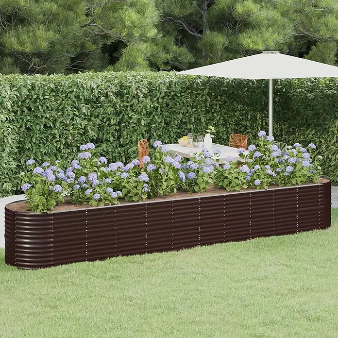 Furnicato Hochbeet oval, verzinkter Stahl, Braun, 440 x 80 x 68 cm -  - Braunes Wellblech-Hochbeet mit lila Hortensien.