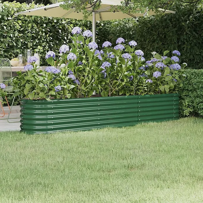 Furnicato Hochbeet - 224 x 40 x 36 cm, Stahl, Grün - Grünes Hochbeet aus Wellblech mit lila Hortensien im Garten.