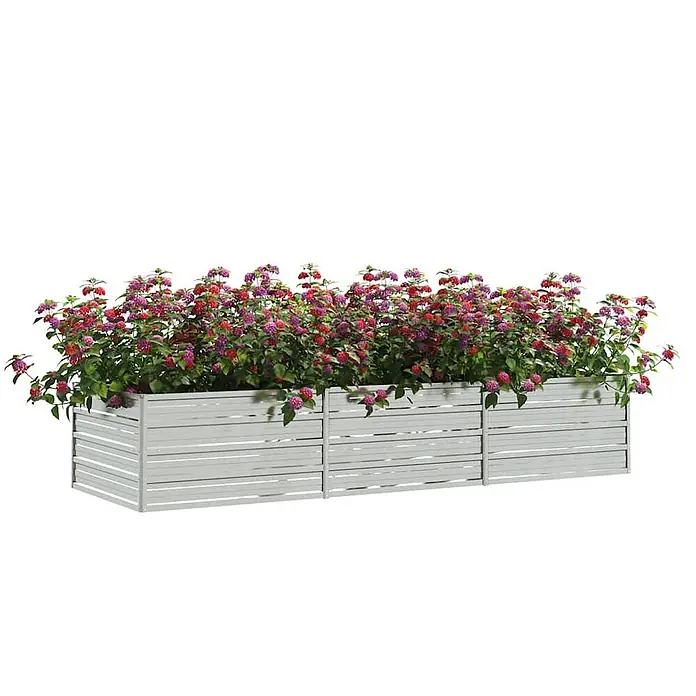 Furnicato Hochbeet - 240 x 80 x 45 cm, Stahl, Silber - Langer, hellgrauer Lamellen-Pflanzkasten gefüllt mit leuchtend pinken und violetten Blütenpflanzen.