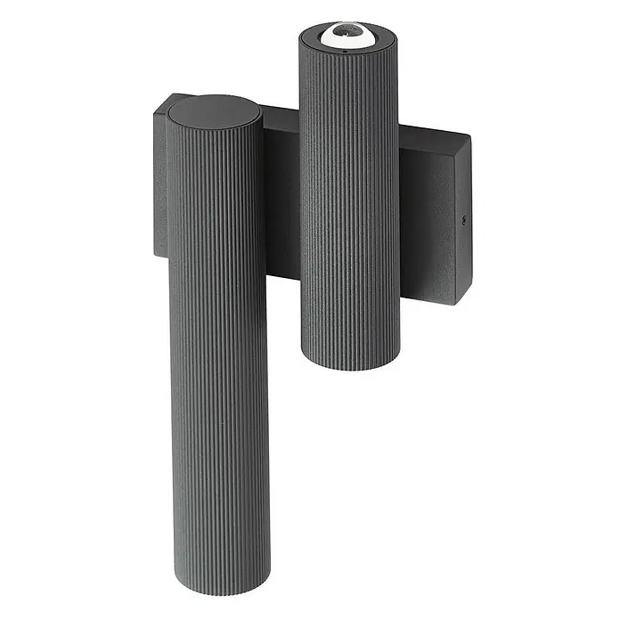 Lucande Außenwandleuchte Torvian - schwarz, schwarz, IP65 - Dunkelgraue gerippte Wandleuchte mit zwei zylindrischen Lampen, eine höher und eine kürzer mit sichtbarer Linse oben.