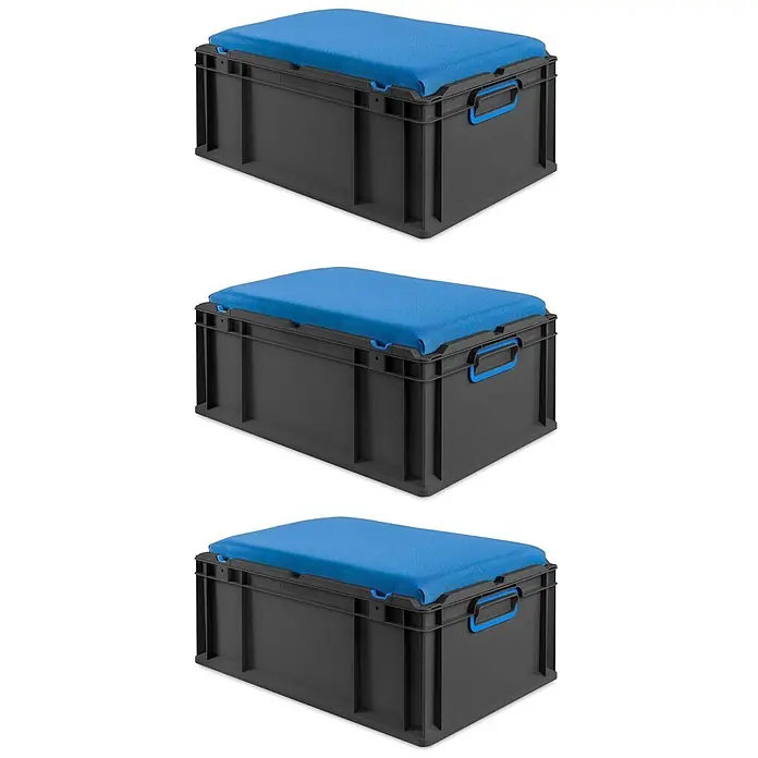 Proregal Euroboxen-Set 3x NextGen Seat Box Blau - Kunststoff, Schwarz-Blau, 3 Stk. - Drei graue Lagerboxen mit blauen Sitzkissen und blauen Griffen.