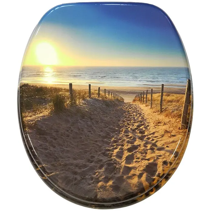 SANILO WC-Sitz Düne - MDF, Braun, Ohne Absenkautomatik - Toilettensitz mit lebhaftem Druck eines Sandwegs, der zu einem sonnigen Strand und Meer bei Sonnenuntergang führt.