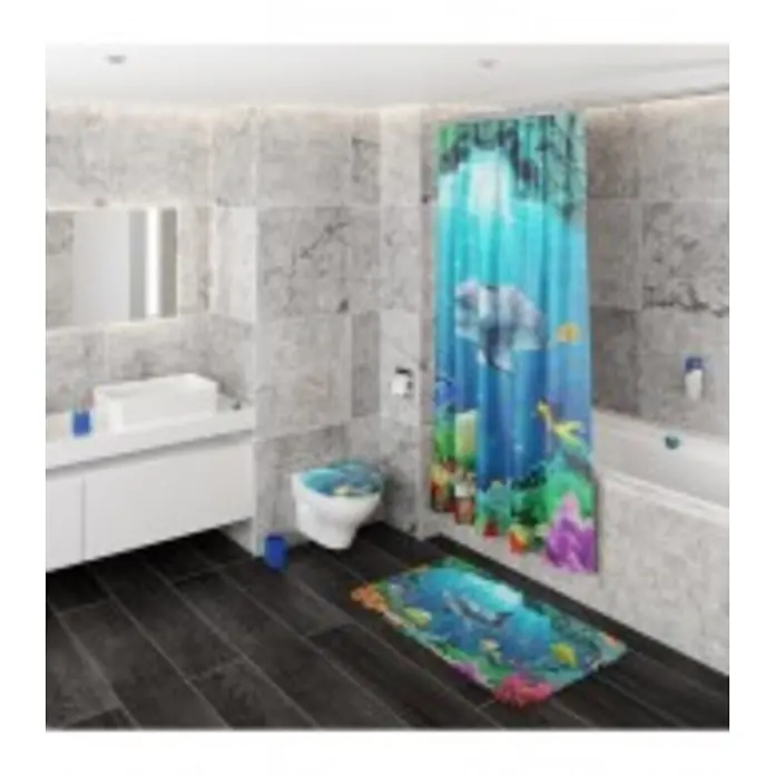 SANILO WC-Sitz Delphine - MDF, Blau, Ohne Absenkautomatik - Ozean-Themen-Badezimmer-Set mit blauem Duschvorhang mit Delfinen und Fischen, passender Badematte und WC-Sitzbezug in einem modernen Badezimmer.
