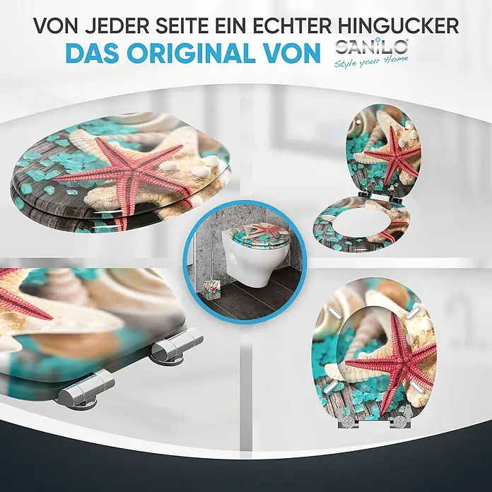 SANILO WC-Sitz Bath Salts mit Absenkautomatik - MDF, Türkis, Mit Absenkautomatik - Toilettensitz mit Meeresdesign: roter Seestern, Muscheln, blaue Kiesel auf Holz. Mehrwinkelansicht, auch auf Toilette gezeigt.