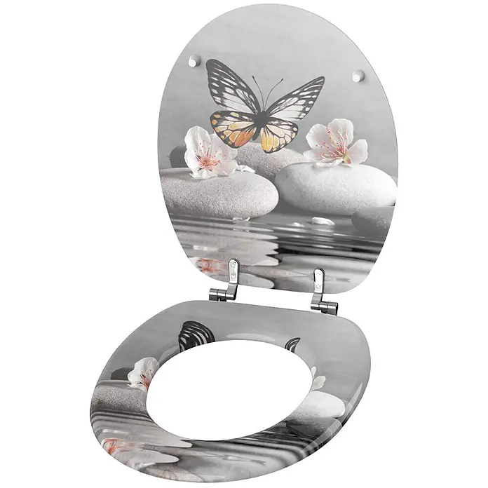 SANILO WC-Sitz Vanesa - MDF, Grau, Ohne Absenkautomatik - Toilettensitz mit Hochglanz-Finish, bedruckt mit Schmetterling, Steinen und Blumen auf Wasseroberfläche.