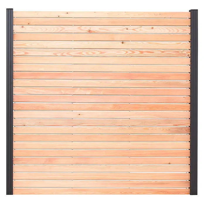 GartenLand Steckzaun-Element Westerland - Lärche, Holz - Zaunfeld aus hellem Holz mit horizontalen Latten und dunklen Metallpfosten.