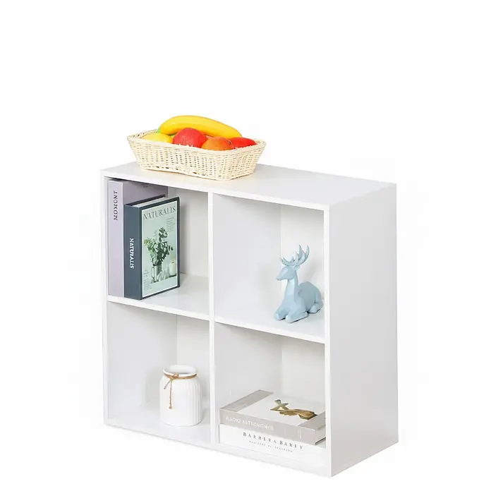 Floordirekt Holzregal Bücherregal California mit 4 Fächern - Anzahl Böden: 4 Stk., Schrauben - Weißes Regal mit 4 Fächern, dekoriert mit Büchern und Dekoartikeln.