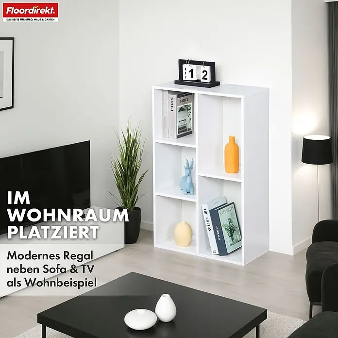 Floordirekt Holzregal Bücherregal Arkansas mit 5 Fächern - Anzahl Böden: 5 Stk., Schrauben - Weißes Regal im Wohnzimmer, als Wohnbeispiel neben Sofa und TV platziert.