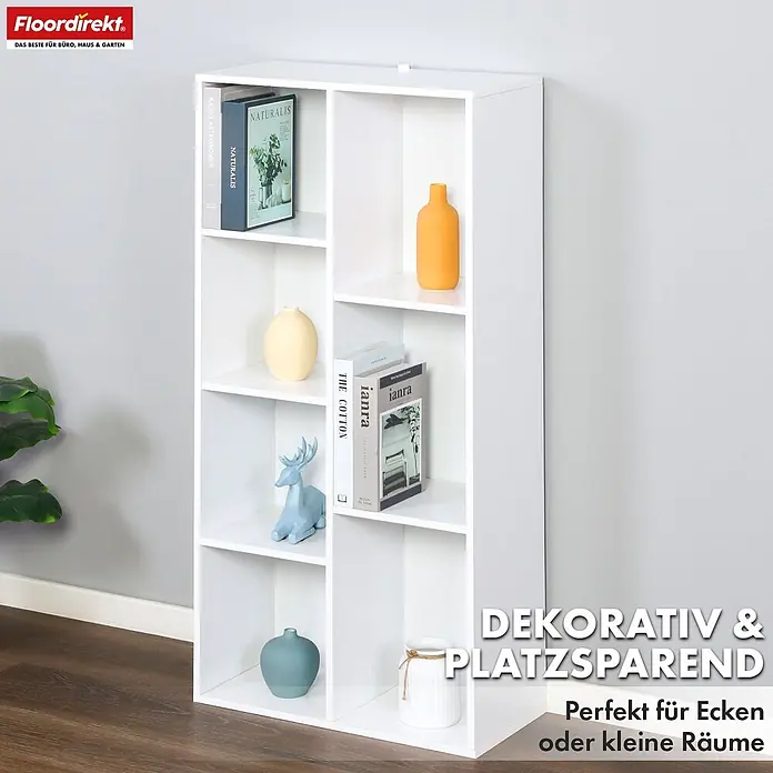 Floordirekt Holzregal Bücherregal Arkansas mit 7 Fächern - Anzahl Böden: 7 Stk., Schrauben - Weißes, schmales Regal mit mehreren Fächern, gefüllt mit Büchern und Deko.