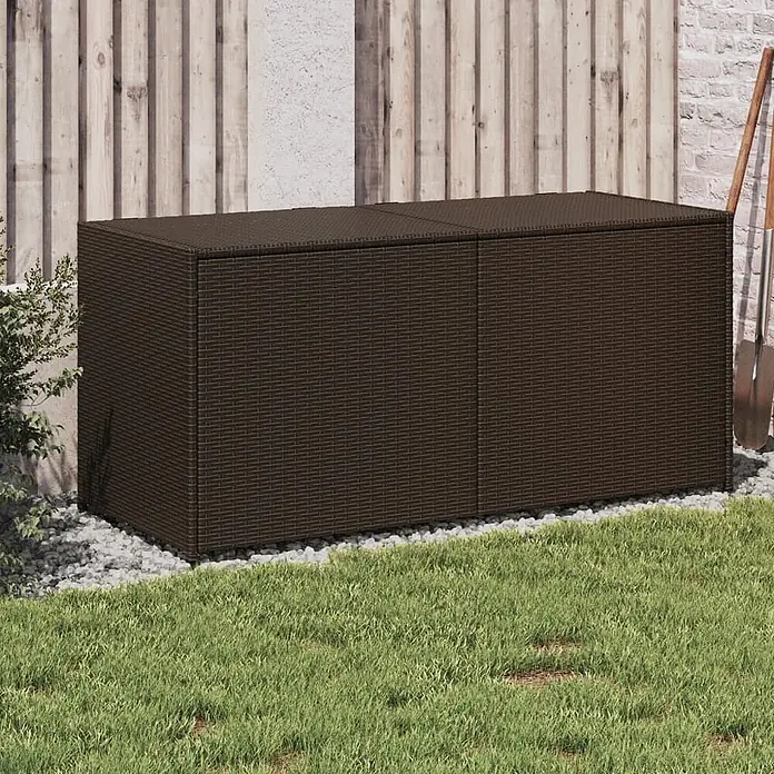 Furnicato Garten-Aufbewahrungsbox - Braun, Naturmaterialien - Große dunkelbraune Rattan-Gartenbox für draußen in einer Gartenumgebung.