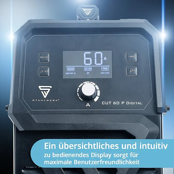 STAHLWERK Plasmaschneider Plasmaschneider CUT 60 P Digital THC Vollausstattung - Schweißstrom: 60 A, 400 V - Schwarzes Bedienfeld des STAHLWERK CUT 60 P DIGITAL Plasmaschneiders mit digitalem Display und Tasten.
