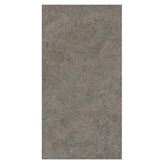 Krono Original Laminat Atlantic 8 - Grey Albus, 638 x 330 x 8 mm - Texturierte Oberfläche in Grau-Brauntönen, erinnert an Beton oder Naturstein.