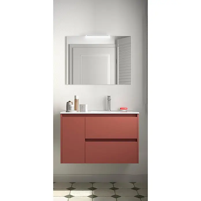 Salgar Badmöbel-Set Noja Komplett-Set 850 2 Schubladen - Tür links Red Satin - Gesamtbreite Badmöbel: 4,5 cm, Rosa - Terrakotta-Wandwaschtisch mit integriertem Waschbecken, silbernem Wasserhahn und Spiegel, mit zwei Schubladen und einem Seitenschrank.