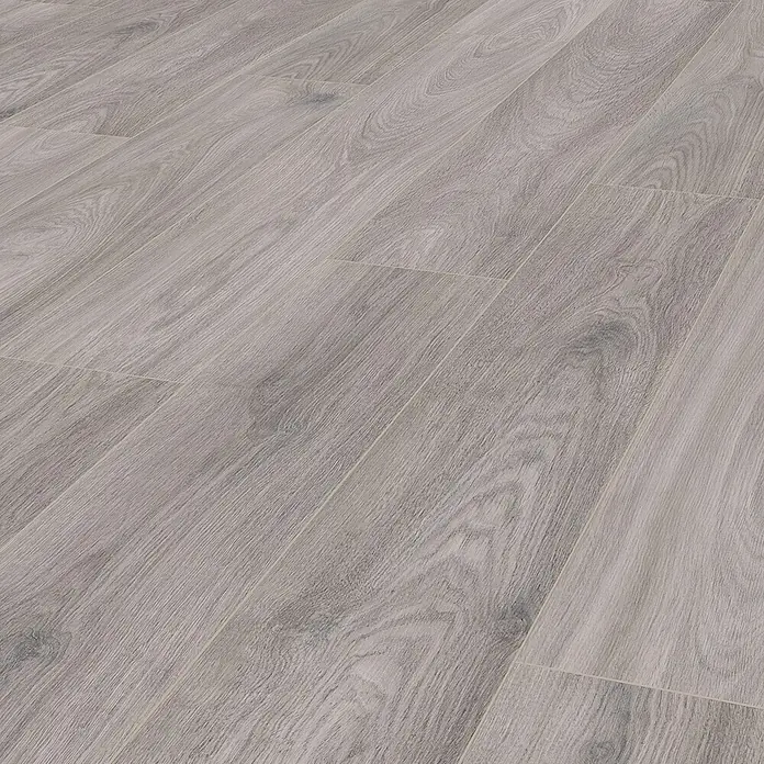 Krono Original Laminatmuster Comfort Silent Cork - Ethereal Oak, 297 x 195 x 8 mm, Landhausdiele - Graue Holzoptik-Bodenplanken mit sichtbarer Maserung und Fugen.