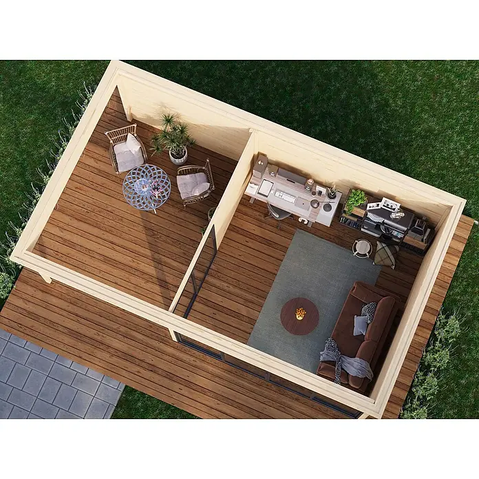 Fjordholz Gartenhaus Office IsoSlide 4 SD - Außenmaß inkl. Dachüberstand (B x T): 748 x 448 cm, Holz, Farblose Imprägnierung - Luftaufnahme eines vielseitigen Gartenbüros aus Holz mit Außenterrasse, Arbeitsbereich und gemütlicher Lounge.