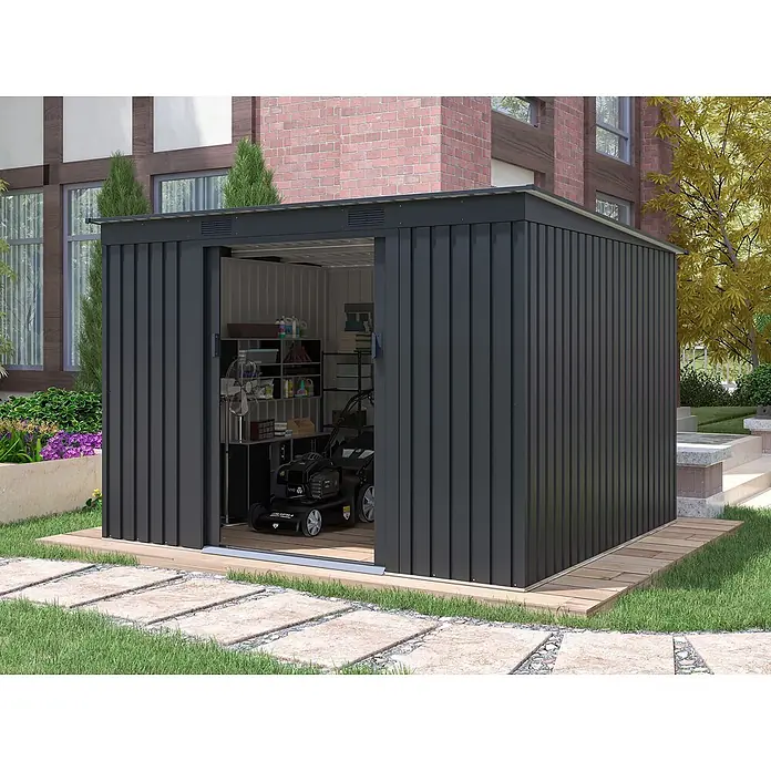 StarLine Metall Gerätehaus Pento 6,29 m² - Außenbreite inkl. Dachüberstand: 261 cm, Außentiefe inkl. Dachüberstand: 241 cm, Metall, Anthrazit - Dunkelgrauer Metall-Gartenschuppen mit Schiebetür, Rasenmäher und Geräten, auf Holzsockel im Garten.