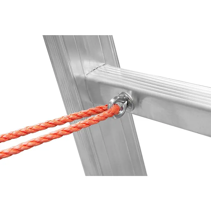 Hymer Anlegeleiter Obstbaumleiter 2x10 Sprossen - Arbeitshöhe: 5.850 m - Nahaufnahme einer silbernen Aluminium-Leitersprosse mit Ringschraube, durch die ein oranges Seil gefädelt ist.