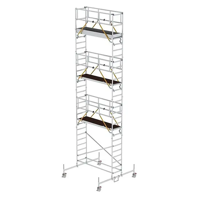 Munk Rollgerüst Rollgerüst SG 0,75x2,45m Plattform 9,74m AH - Arbeitshöhe: 9.740 m - Mehrstufiger, mobiler Gerüstturm aus silbernem Aluminium mit dunklen Plattformen und gelben Diagonalstreben, mit Rollen für Mobilität.