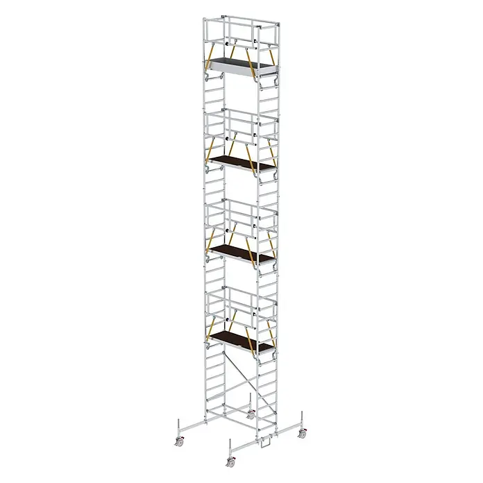 MUNK Rollgerüst SG 0,75x1,80m Plattform 11,70m AH -  - Hohes, silbernes Aluminium-Rollgerüst mit mehreren braunen Arbeitsplattformen und gelben Stützen.