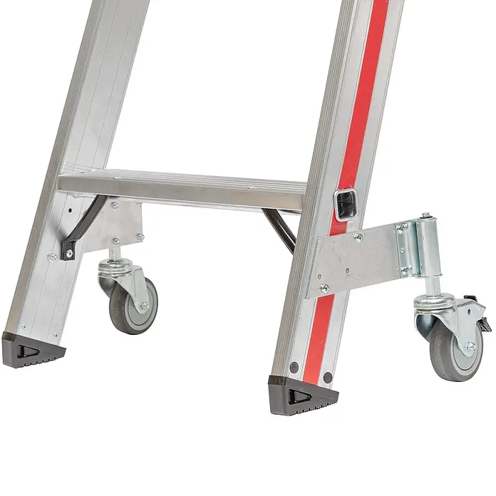 Hymer Stehleiter Stufenstehleiter mit Rollen 2x6 Stufen - Anzahl Tritte: 6 Stk., Arbeitshöhe: 2.920 m, Aluminium - Aluminiumleiter mit roten Streifen an den Holmen, schwarzen Gummifüßen und zwei Lenkrollen zur einfachen Bewegung.