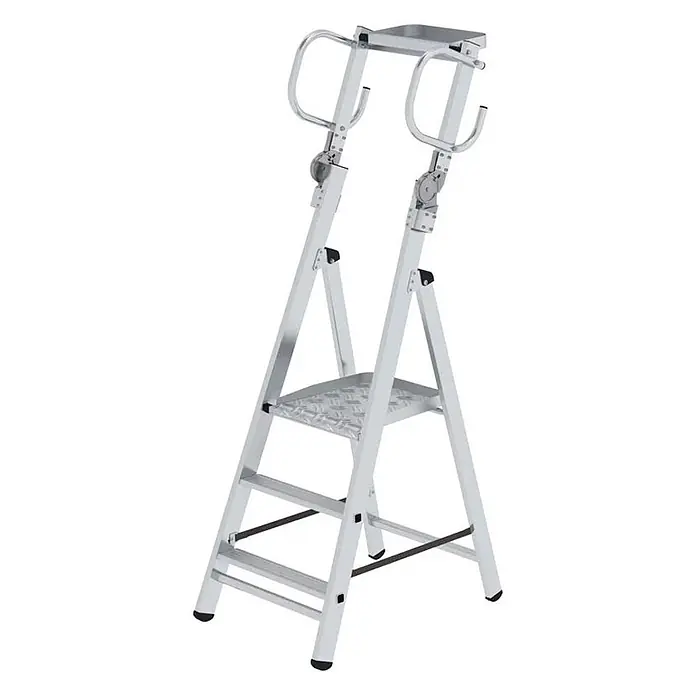 Munk Podestleiter Plattformleiter steckbar Grundelement 3 Stufen und klappbaren Handgriffen - Anzahl Tritte: 3 Stk., Arbeitshöhe: 2.700 m, Aluminium - Klappbare Aluminiumleiter in Silber mit Plattform und Sicherheitsgriffen.