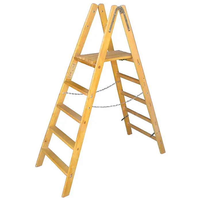 Theimer Stehleiter Holz Stehbrettleiter mit 2x7 Sprossen und Stufen - Anzahl Tritte: 7 Stk., Arbeitshöhe: 3.720 m, Holz - Eine hellbraune Holz-Klappleiter mit oberer Plattform und zwei stabilisierenden Ketten.