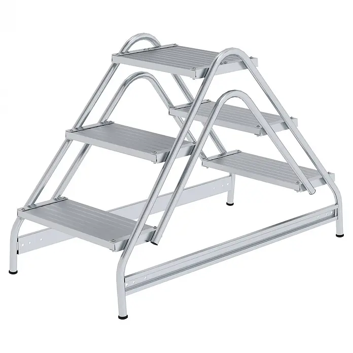 Munk Stehleiter Aluminium Arbeitspodest 2x3 Stufen - Anzahl Tritte: 3 Stk., Arbeitshöhe: 2.700 m, Aluminium - Silberne Aluminium-4-Stufen-Arbeitsplattform mit gerippten Stufen und integrierten Handläufen.