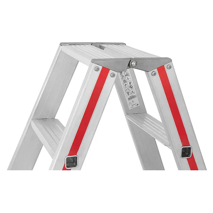 Hymer Stehleiter Stufenstehleiter R13 2x9 Stufen - Anzahl Tritte: 9 Stk., Arbeitshöhe: 3.610 m, Aluminium - Silberne Aluminium-Klappleiter mit geriffelten Stufen und roten Sicherheitsstreifen, mit stabilen, sichtbaren Scharnieren.