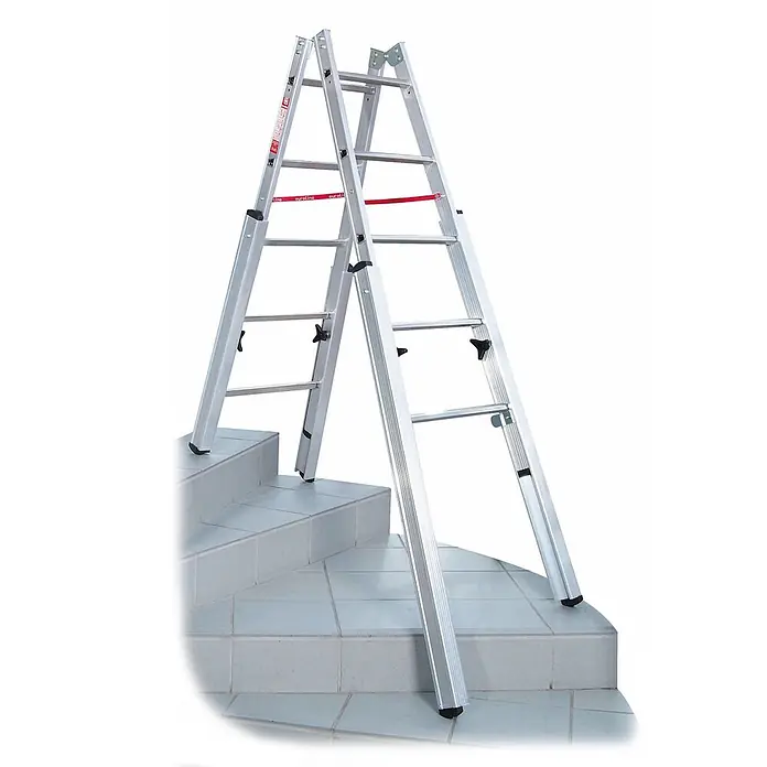 Euroline Stehleiter Premium 30576 Treppenstehleiter 2x8 Sprossen - Anzahl Tritte: 8 Stk., Arbeitshöhe: 3.600 m, Aluminium - Silberne Aluminium-Mehrzweckleiter auf Treppen.