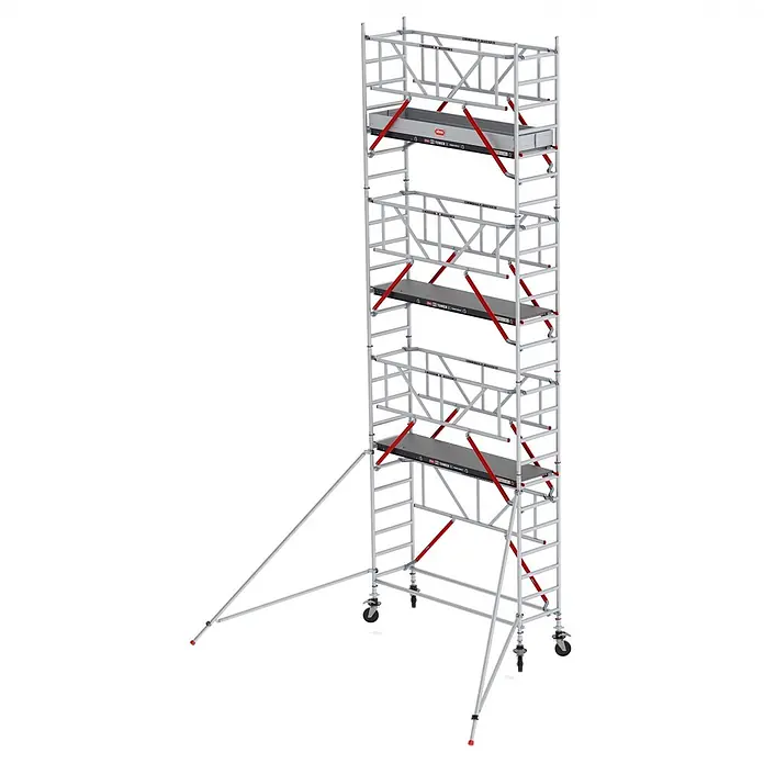 Altrex Rollgerüst Fahrgerüst RS Tower 51-S Safe-Quick Aluminium mit Fiber-Deck Plattform 8,2 - Arbeitshöhe: 8.200 m - Hohes, silberfarbenes Fahrgerüst mit schwarzen Plattformen und roten Stabilisierungsstreben, auf Rollen und Auslegern.