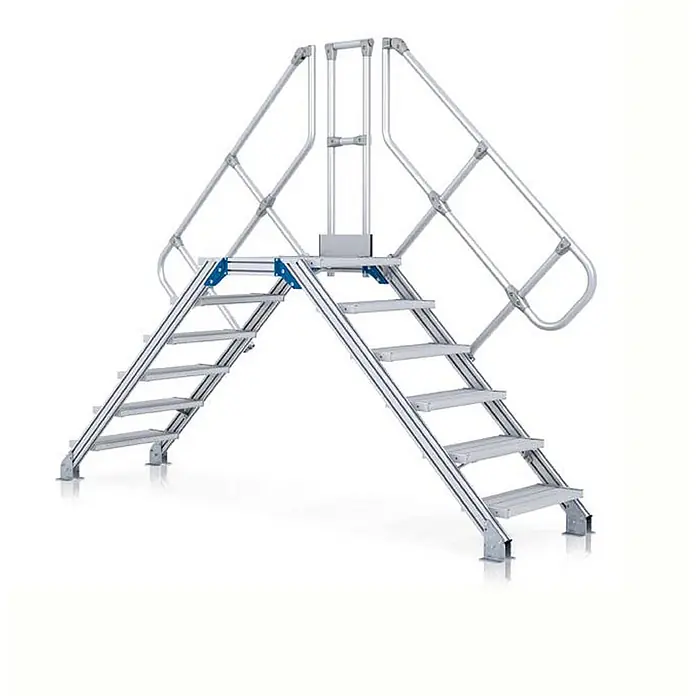 Zarges Treppenpodest Überstieg 60° 1000mm Stufenbreite 5 Stufen -  - Modulare Aluminium-Zugangsplattform mit Handläufen.
