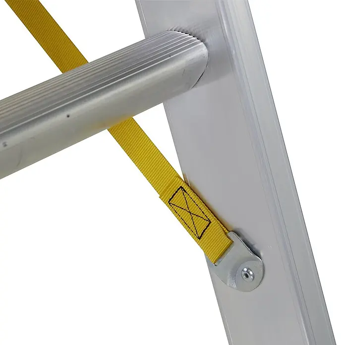 Zarges Mehrzweckleiter Skymaster DX Mehrzweckleiter 3x11 Sprossen - Anzahl Tritte: 11 Stk., Arbeitshöhe: 7.900 m, Aluminium - Aluminium-Leitersprosse und -holm, verbunden durch einen gelben Gurt mit Metallhalterung.