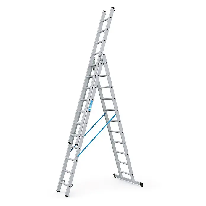 Zarges Mehrzweckleiter Skymaster DX Mehrzweckleiter 3x11 Sprossen - Anzahl Tritte: 11 Stk., Arbeitshöhe: 7.900 m, Aluminium - Silberne Aluminium-Mehrzweckleiter als Stehleiter mit blauen Stabilisatoren aufgestellt.