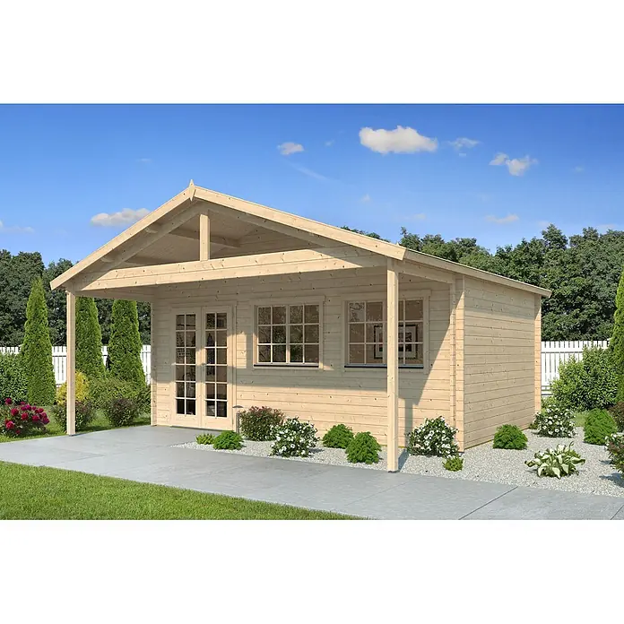 Fjordholz Gartenhaus Rolf 44 B mit Vordach - Außenmaß inkl. Dachüberstand (B x T): 598 x 598 cm, Holz, Kiefer/Pinie Imprägnierung - Helles Gartenhaus aus Holz mit Satteldach, Veranda, Doppeltüren und Fenstern, umgeben von Gartenpflanzen.