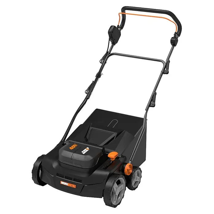 Worx PowerShare 20V Akku-Vertikutierer WG855E.9 - Anzahl Akkus: Ohne Akku, 20 V, Arbeitsbreite: 36 cm - Schwarzer und oranger Akku-Rasenmäher mit 40V-Akku und grauen Rädern.