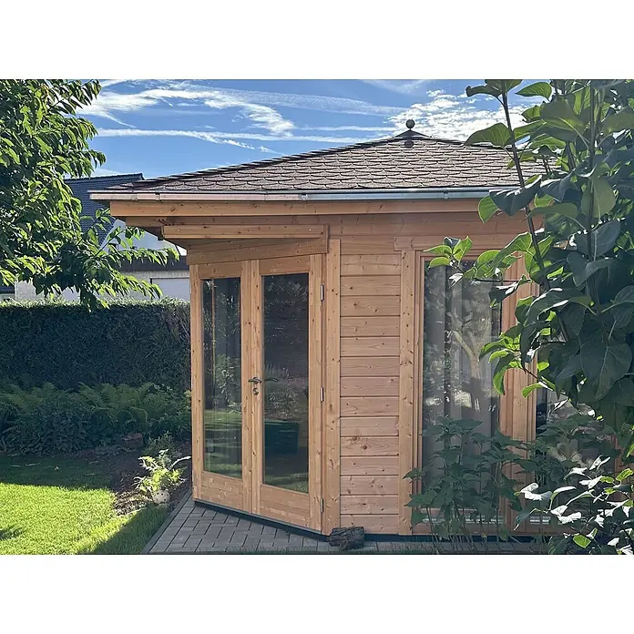 Fjordholz Gartenhaus Fargo 44 B - Außenmaß inkl. Dachüberstand (B x T): 380 x 380 cm, Holz, ohne Imprägnierung - Gartenhaus aus Holz mit Schindeldach und Glastüren.