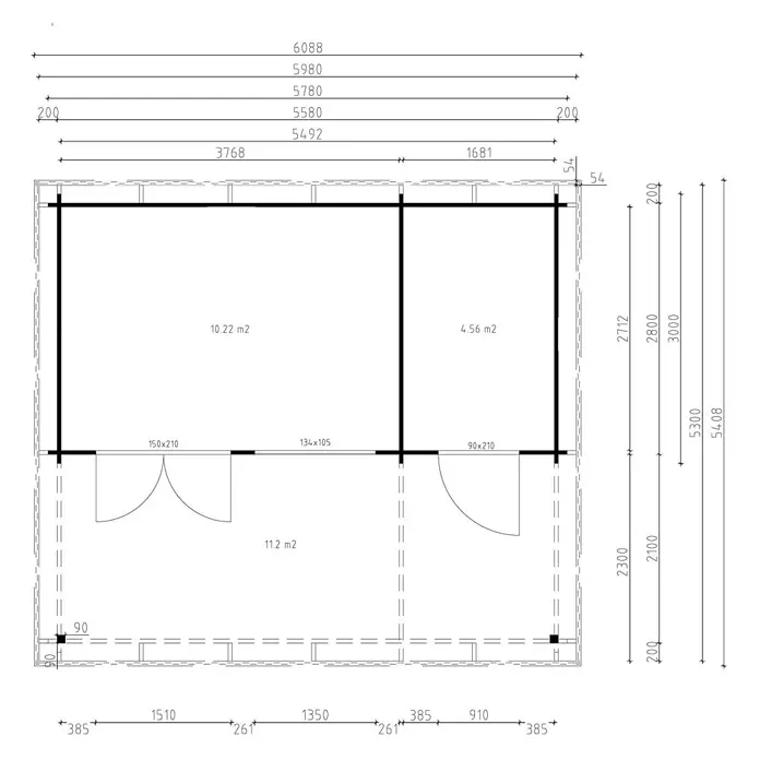 Fjordholz Gartenhaus Kurt 44 C mit Vordach Grau Imprägnierung - Außenmaß inkl. Dachüberstand (B x T): 578 x 510 cm, Holz, Naturbelassen - Detaillierter Grundrissplan mit Raumaufteilung, Türmaßen und Gesamtmaßen eines Gebäudes.