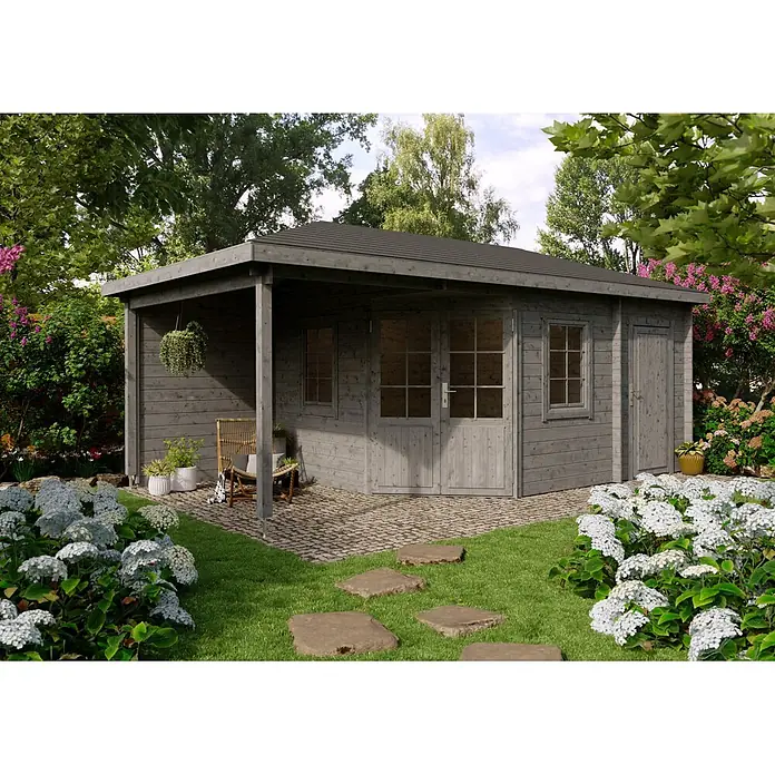Fjordholz Gartenhaus Evelyn 3E - Außenmaß inkl. Dachüberstand (B x T): 620 x 320 cm, Holz, Naturbelassen - Graues Gartenhaus aus Holz mit überdachter Terrasse, Doppeltür, Fenstern und separater Seitentür.