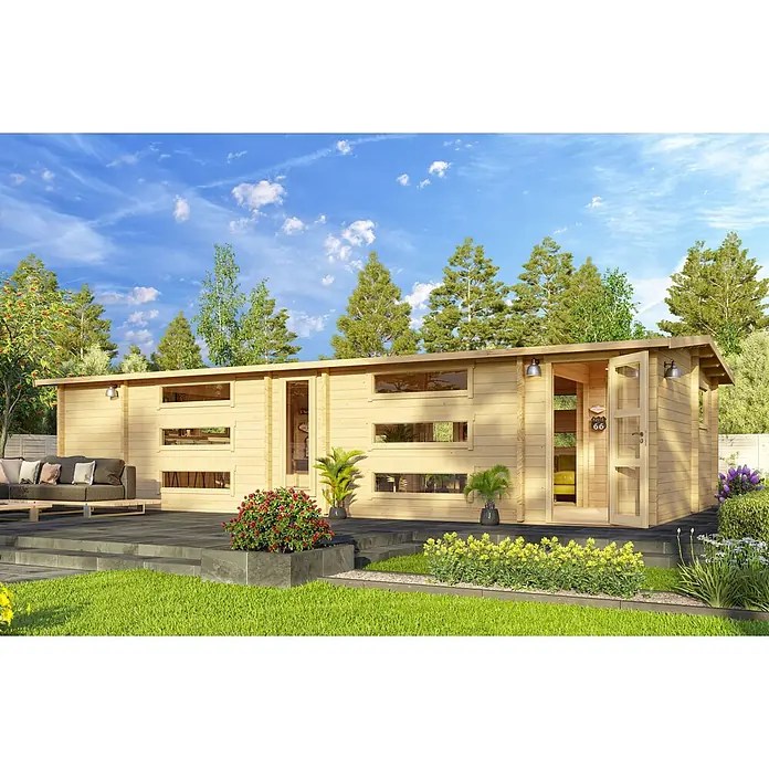 Fjordholz Gartenhaus Dundee 90 A - Außenmaß inkl. Dachüberstand (B x T): 1.003,9 x 524 cm, Holz, Naturbelassen - Geräumiges Gartenhaus aus hellem Holz mit Flachdach, mehreren Fenstern und offener Tür auf dunkler Terrasse mit Sitzgelegenheiten, umgeben von Pflanzen.